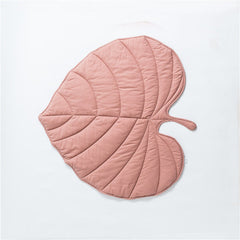 Leaf Shape Dog Blanket