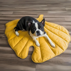 Leaf Shape Dog Blanket