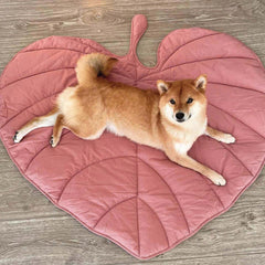 Leaf Shape Dog Blanket